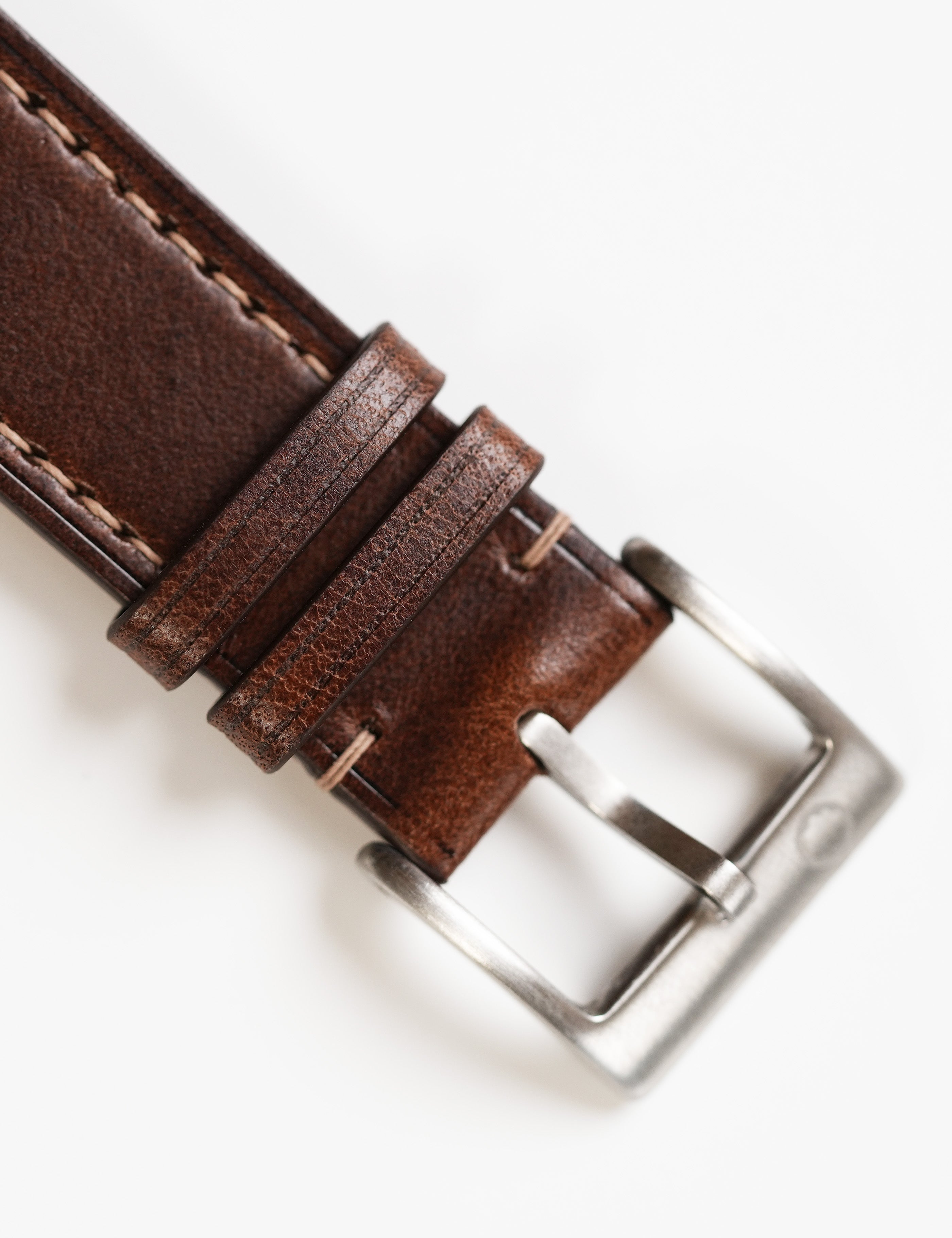 Vanguard Strap in Havana Brown
