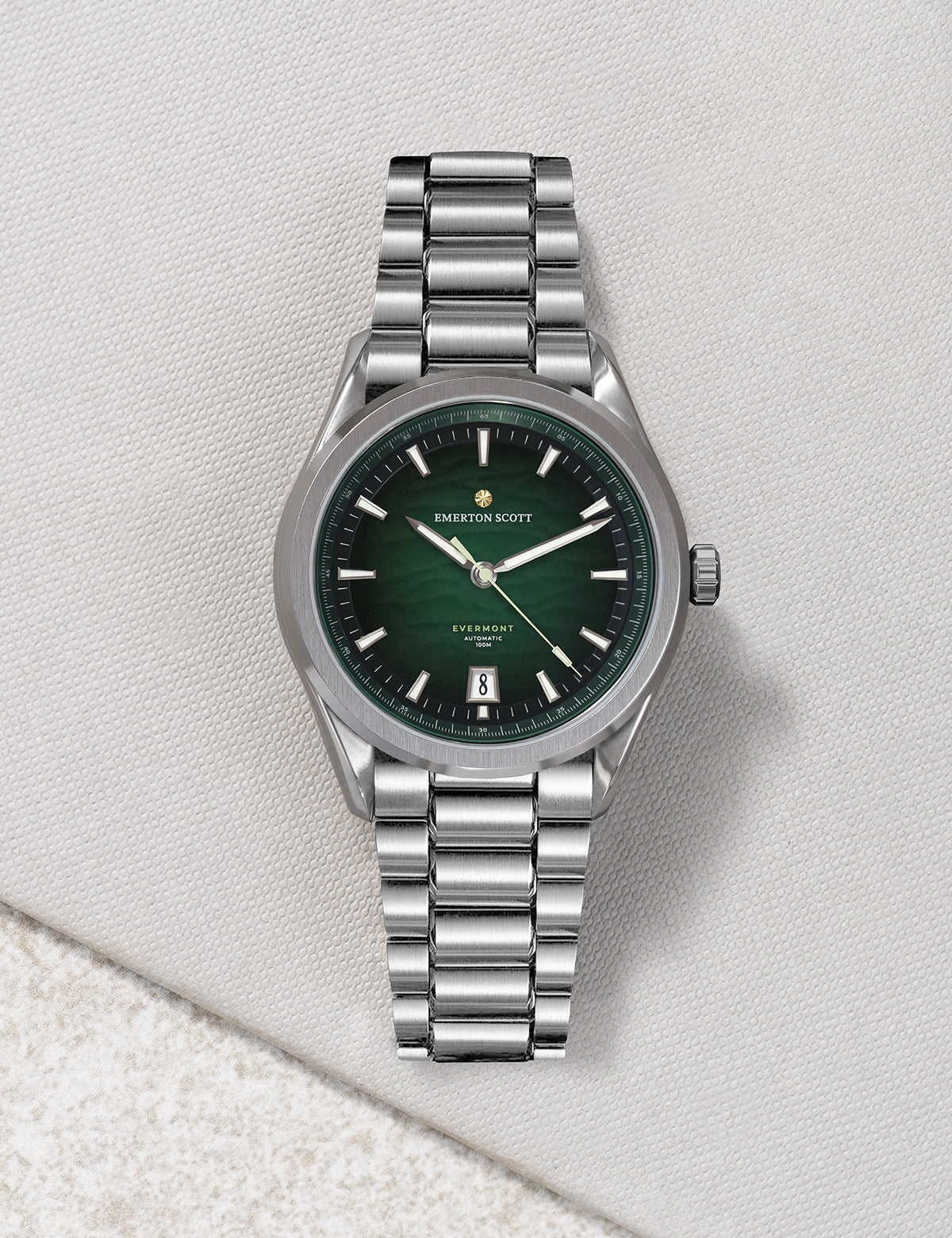 Evermont 38 (Gen 2) Timepiece in Imperial Green