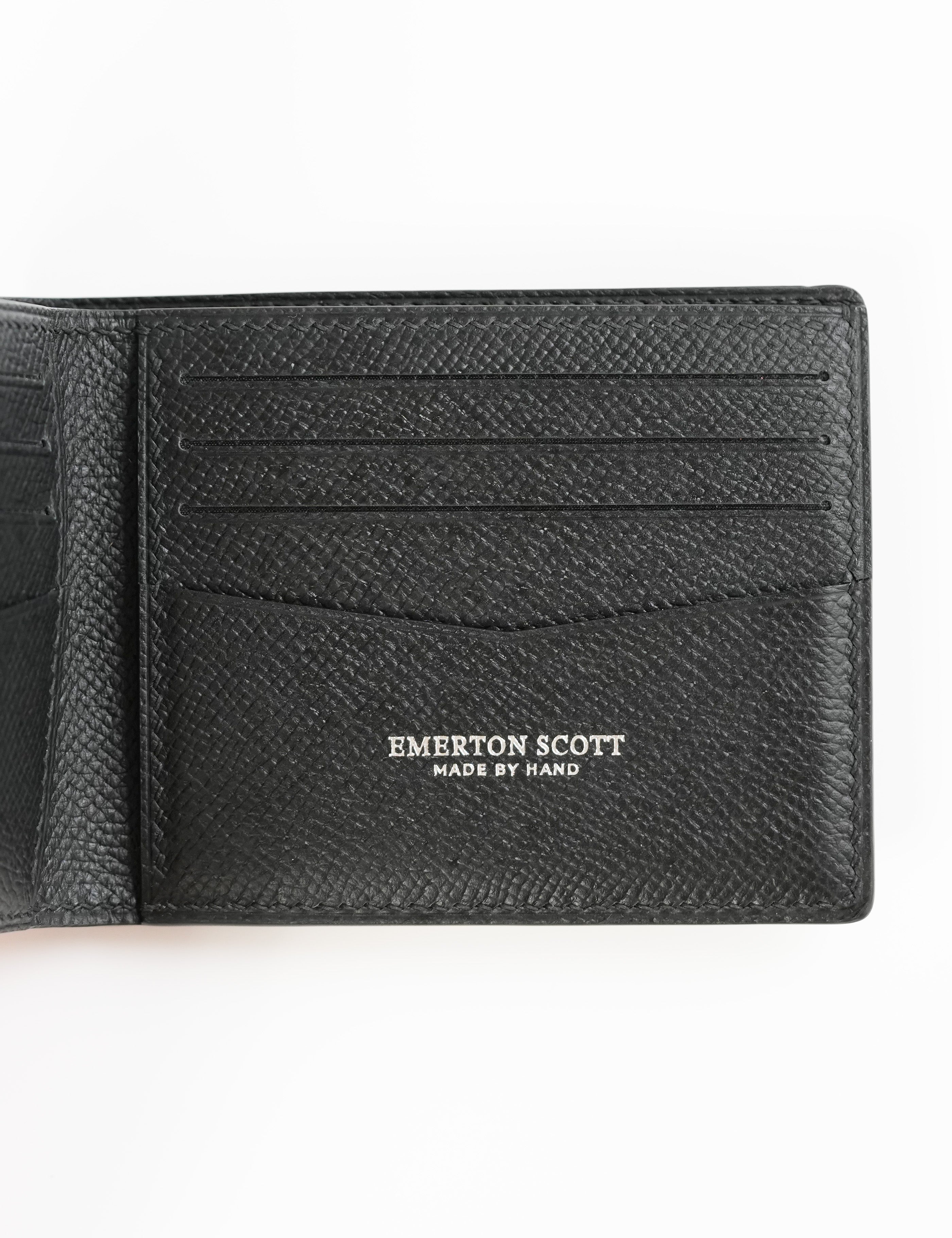 Classic Willard Wallet in Black