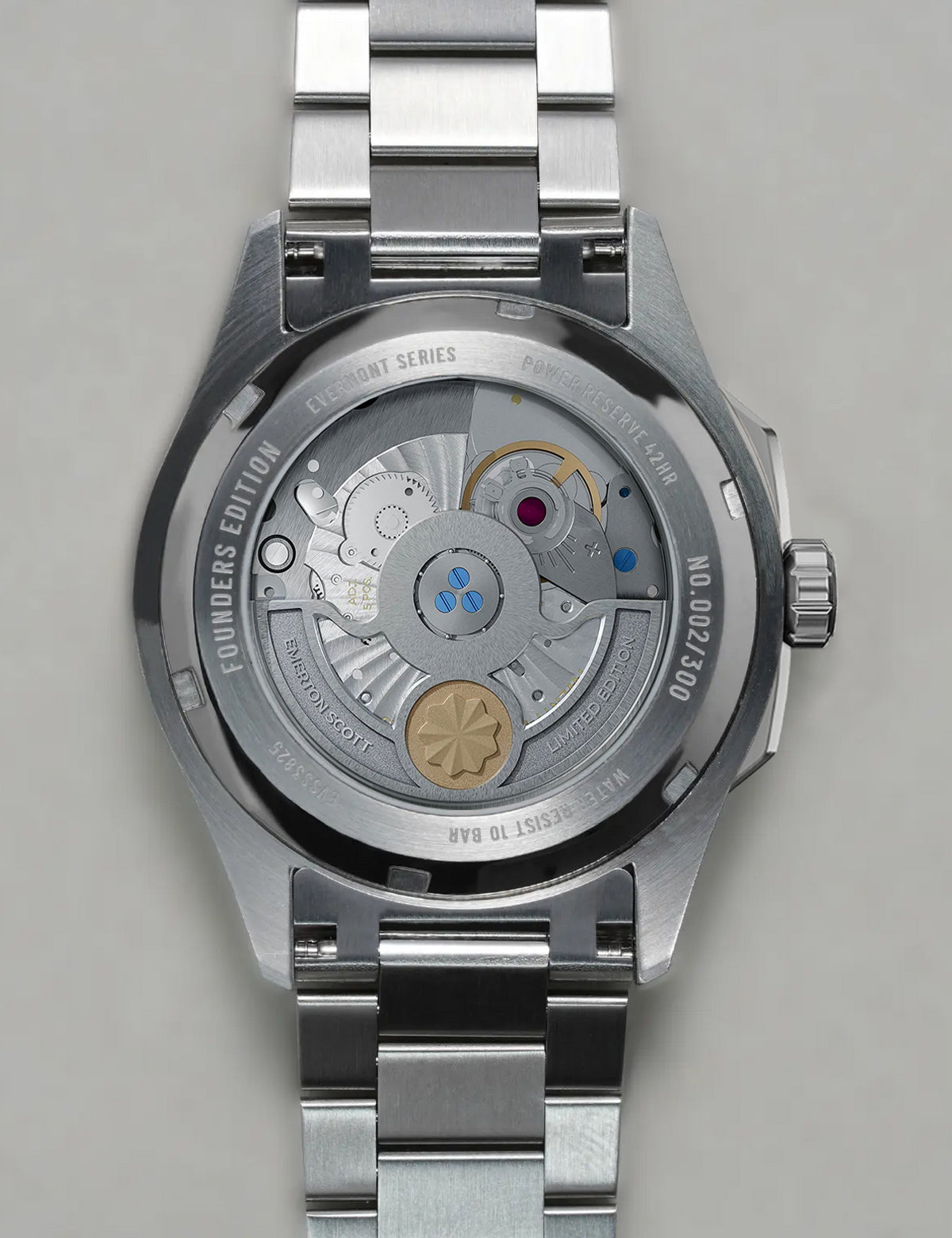 Masora GMT Timepiece in Eclipse Green